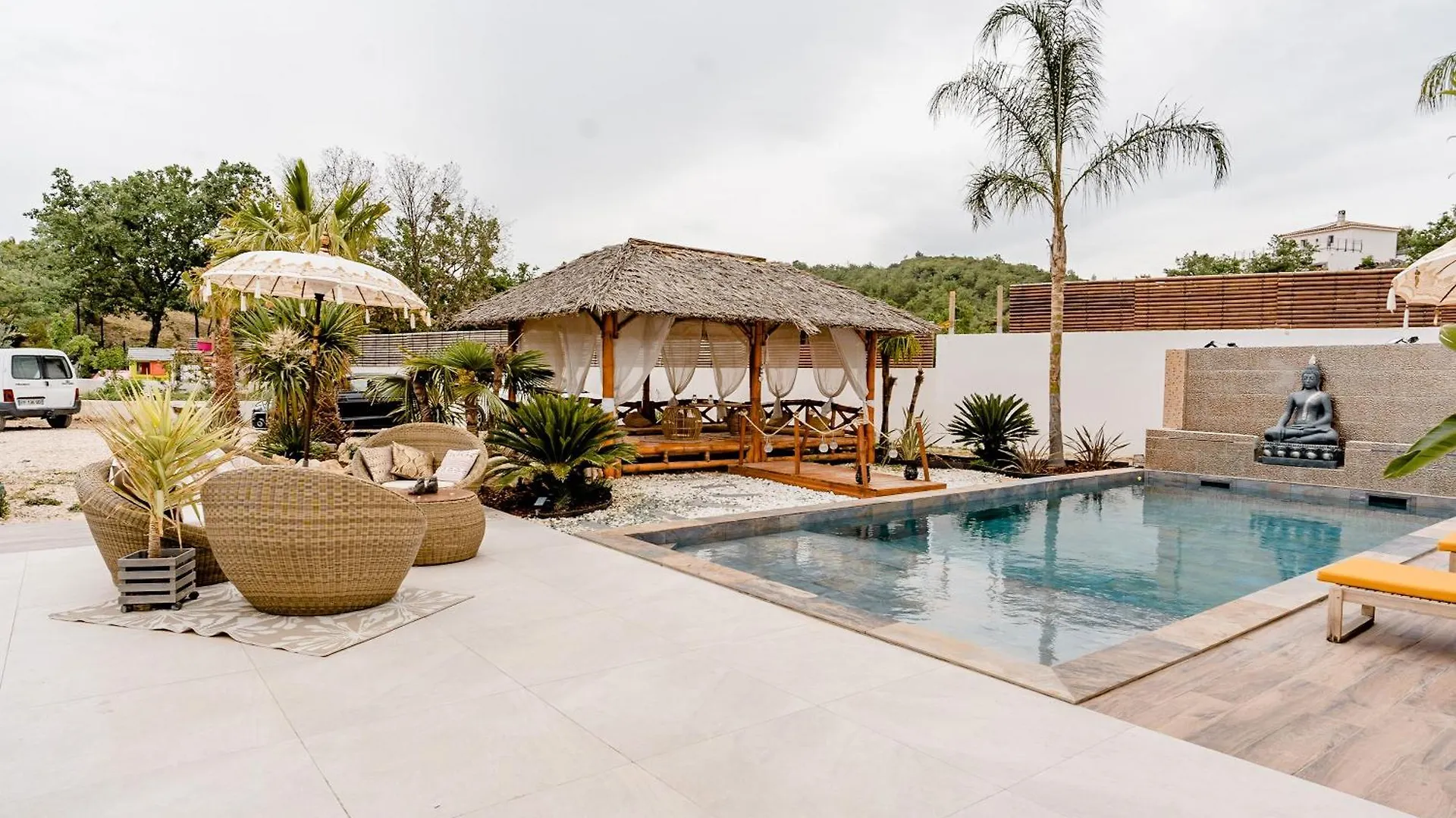 Phuket Bed & Breakfast Peypin
