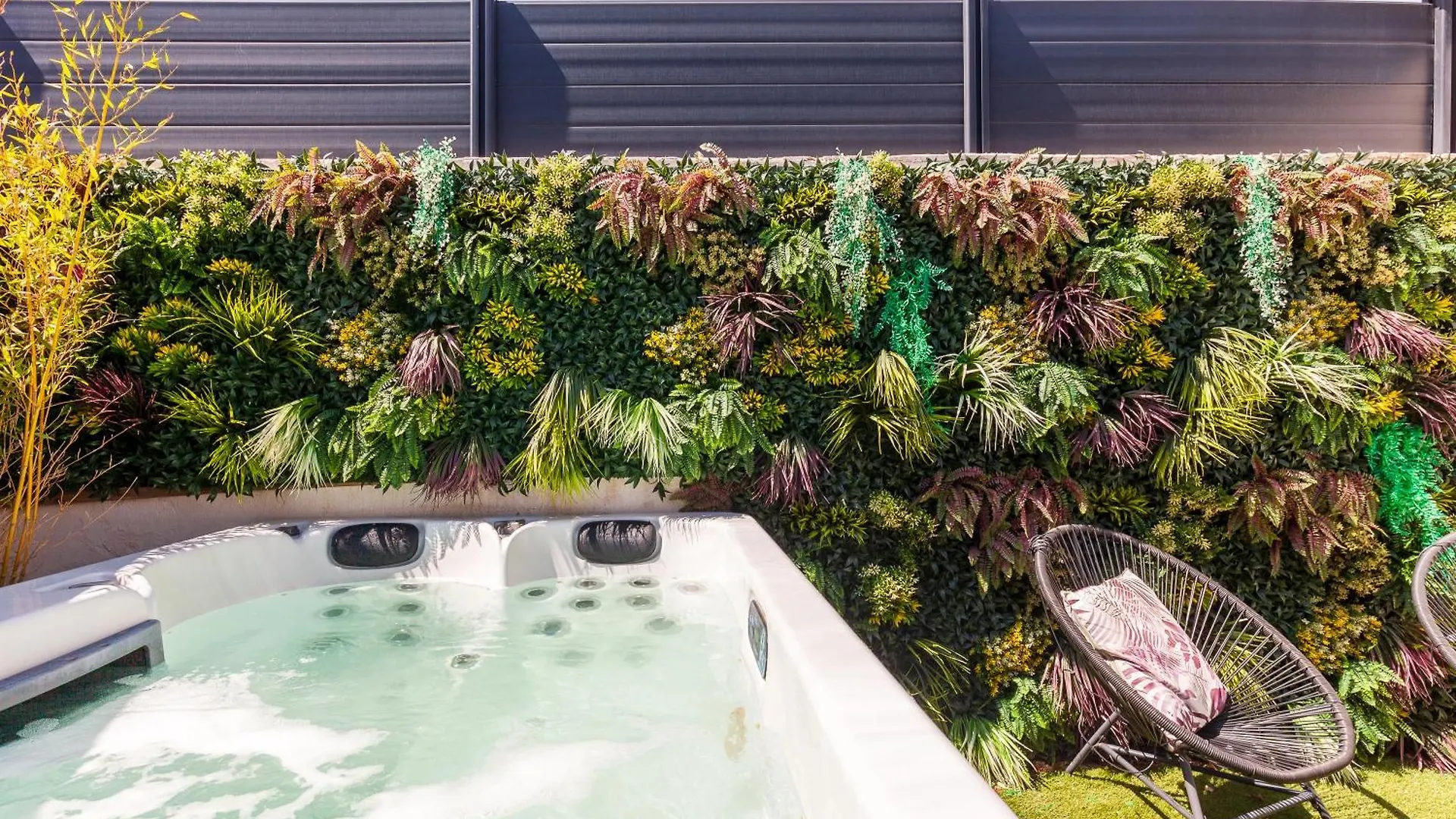 Phuket Bed & Breakfast Peypin