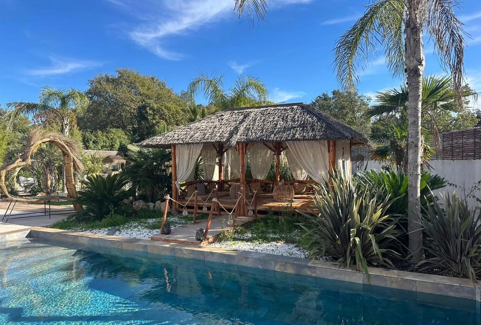 Phuket Bed & Breakfast Peypin